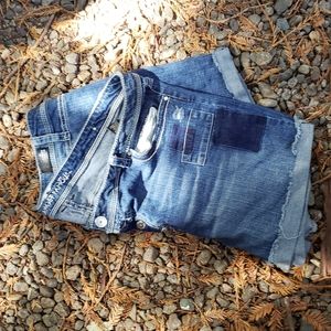 Almost famous shorts 22